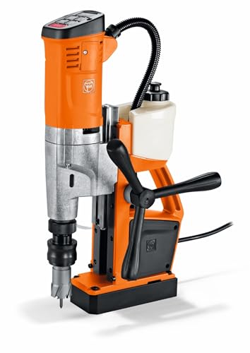 FEIN Kleine und hubstarke 1-Gang-Universal-Magnet-Kernbohrmaschine KBU 35 MQW bis 35 mit Rechts-/Linkslauf, MK2-Werkzeugaufnahme und höchster Funktionalität für flexibles Arbeiten auf der Baustelle. FEIN Kleine und hubstarke 1-Gang-Universal-Magnet-Kernbohrmaschine KBU 35 MQW bis 35 mit Rechts-/Linkslauf, MK2-Werkzeugaufnahme und höchster Funktionalität für flexibles Arbeiten auf der Baustelle. von FEIN