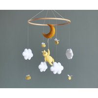 Winnie The Pooh Mobile Baby Bumble Bee Kinderzimmer Dekor Geschenk von FeltBabyCorner