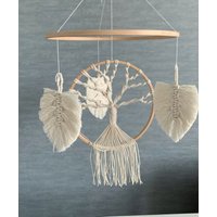 Baby Shower Geschenke, Babybett Mobile Boho Kinderzimmer Dekor, Boho Stile Mobile, Macrame Dream Cather Mobile, Gender Neutral Dekor von FeltDreamByV