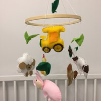 Filz Mobile Fürs Kinderzimmer Bauernhof Baby Junge Bauernhoftier Krippenmobile Bebe Mobile Bauernhoftiere von FeltDreamsStore