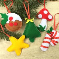 Filz Ornamente Weihnachtsschmuck Handgefertigt Baumschmuck Weihnachtsdekoration Pilzanhänger Zuckerstange Pudding Weihnachtsbaum von FeltDreamsStore