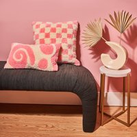 Pink Squiggle Tufted Kissen, Geschenk Für Ein Mädchen, Einen Mann, Einweihungsgeschenk von FemWorldShop