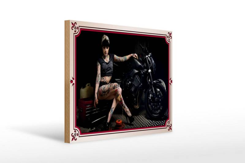 Femer GmbH Holzbild Motorrad 40x30cm Biker Girl Pinup Frau Tattoo, Auto Motorrad Werkstatt Garage (1 St), Glatte Holzfaserplatte (MDF), vorn beschichtet von Femer GmbH