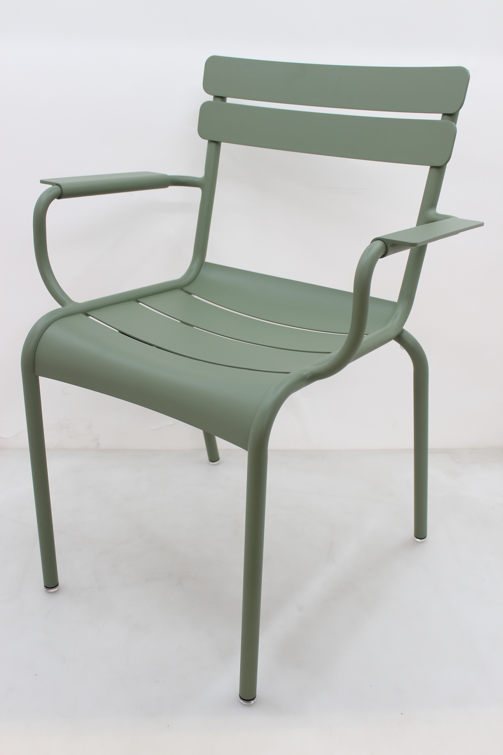 B-Ware Fermob Luxembourg Sessel Stuhl Deko Lehnstuhl Armlehnstuhl Designerstuhl Kaktus B-Ware Fermob Luxembourg Sessel Stuhl Deko Lehnstuhl Armlehnstuhl Designerstuhl Kaktus von Fermob