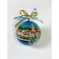 Handbemalte Glaskugel Aus Split, Kroatien. Weltstädte Auf Anfrage, Personalisierte Ornamente Mit Landschaften. Reisegeschenk Handbemalte Glaskugel Aus Split, Kroatien. Weltstädte Auf Anfrage, Personalisierte Ornamente Mit Landschaften. Reisegeschenk von FerrariSoniArt