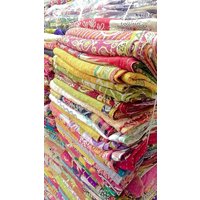 Vintage Kantha Quilt Lot 20 Stück Handgemacht Bestickt Gudari Sale Tagesdecke Ethno Überwurf Ralli Baumwolle Decke von Ferrovio