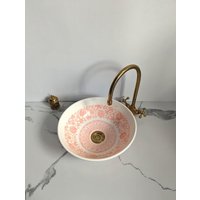 Hand-Painted Moroccan Style Ceramic Vessel Sink - Colorful Decorative Bathroom Basin With Geometric Pattern, Ideal For Rustic Or Boho Decor Hand-Painted Moroccan Style Ceramic Vessel Sink - Colorful Decorative Bathroom Basin With Geometric Pattern, Ideal For Rustic Or Boho Decor von FezMadeArt