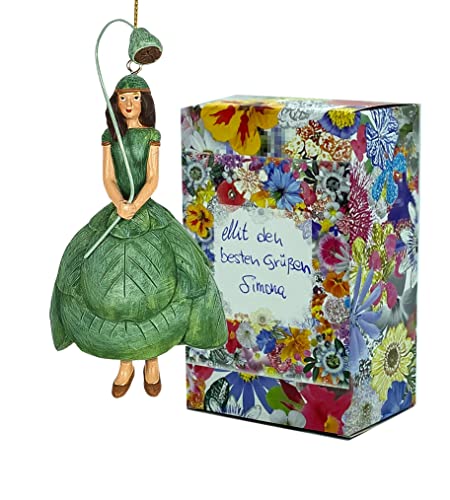 Fiebiger Floristik Blumen-Mädchen Eukalyptusmädchen zum Hängen Elfen-Dekofigur Flower Fairy Figur Blumenfigur Skulptur Blumenkinder in Geschenk-Box von Fiebiger Floristik