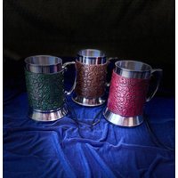 Schädel-Becherbecher Aus Leder Mit 20-Unzen-Edelstahlbecher | Andere Farben Möglich von FierceEagleLeather