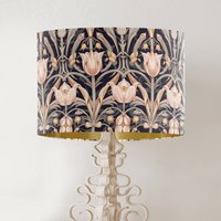 Lampenschirm Im William Morris Stil, Jugendstil Muster Pink Tulip Auf Schwarzem Stoff, Mit Goldstreifen, Landhaus Dekor von FifiBadgerDesigns