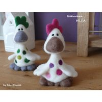 Zauberhaftes Deko-Huhn Hilda, Ca 14 cm, Gefilzt Filzen Filz Hühner Osterdeko Frühling Ostern Geschenk Geburtstag Frau Freundin Tischdeko von FilzMichel