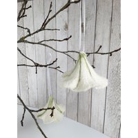 2Er Set Edle Deko Blume Blüte Gefilzt, Hängedeko, Filzblüte, Filz Blumen, Geburtstag Mutter Oder Die Freundin von FilzatelierBaerCity