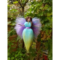 Fee Elfe Gefilzt Wolle Waldorf Schutzengel Geschenk Jahreszeitentisch Handmade von Filzhimmel