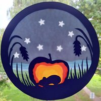 Waldorf Fensterbild Transparent Herbst Jahreszeitentisch Apfelernte Apfelfest Apfelmaus in Der Nacht Schlafend Im Apfel von Filztierallerlei