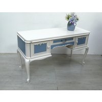 Altes Sideboard Anrichte 2 Türen, 1 Schublade, Chippendale Stil, Weiß Und Taubenblau von FindingsFromOldTimes