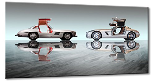 Leinwanddruck 300 SL SLR Duell Größe: 60 x 110 cm | Mercedes Gullwing 300 SL SLS AMG Duell | Aus der Serie: Stern Legenden. Mehr Motive in unserem Shop | Farbe: silber | Rubrik: mercedes + Auto Bilder von Fine-Art-Manufaktur