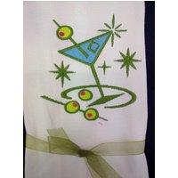 Besticktes Geschirrtuch Weinliebhaber "Blue Cocktail" Martini Glas von FinelyCraftedByCara