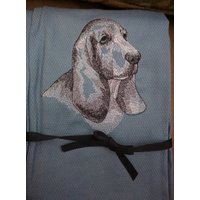 Gratis Name Geschirrtuch Hunderassen Bestickt Basset Hound Skizze von FinelyCraftedByCara