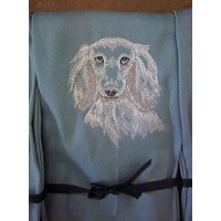 Gratis Name Geschirrtuch Hunderassen Bestickt Langhaar Dackel Wiener Hund Gemustert von FinelyCraftedByCara