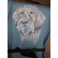 Gratis Name Geschirrtuch Hunderassen Bestickt Wirehaired Pointing Griffon Sketched von FinelyCraftedByCara