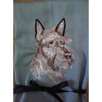 Gratis Name Geschirrtuch Hunderassen Custom Bestickt Scottish Terrier Scotty Sketched von FinelyCraftedByCara