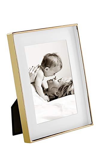 Fink Bilderrahmen für Fotos 10x15 - mit Passepartout - Hoch und Quer - zum Stellen und Hängen - Geschenke Ostern - Farbe: gold - Abmessung außen: 20 x 15 cm Fink Bilderrahmen für Fotos 10x15 - mit Passepartout - Hoch und Quer - zum Stellen und Hängen - Geschenke Ostern - Farbe: gold - Abmessung außen: 20 x 15 cm von Fink