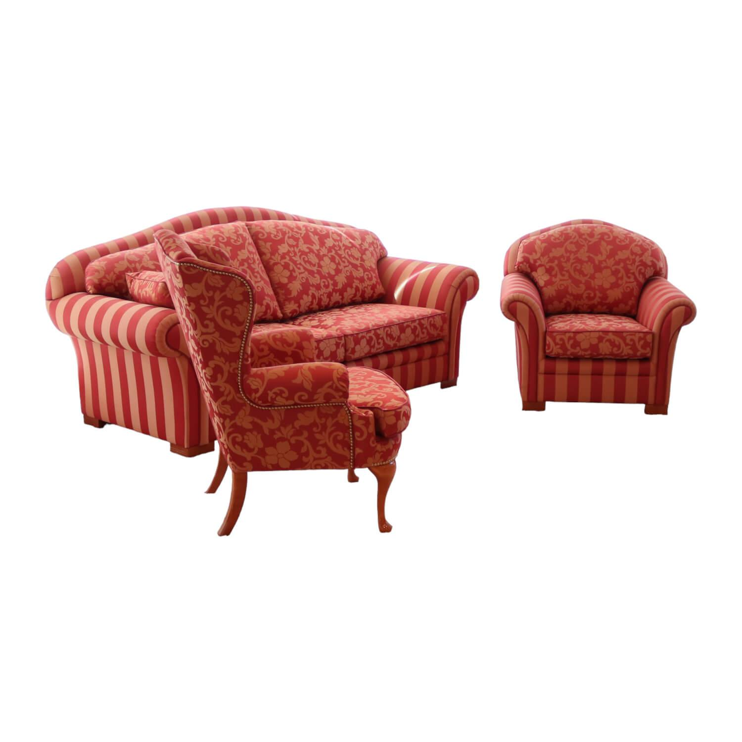 Polstergruppe Clara 334 Stoff Rot Beige Gold Füße Kirschbaum Lackiert Polstergruppe Clara 334 Stoff Rot Beige Gold Füße Kirschbaum Lackiert von Finkeldei