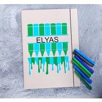 Personalisierbare Sammelmappen in A3 Für Die Kunstwerke Aus Dem Kindergarten Vinyl Stift Optik von FinlesDesign