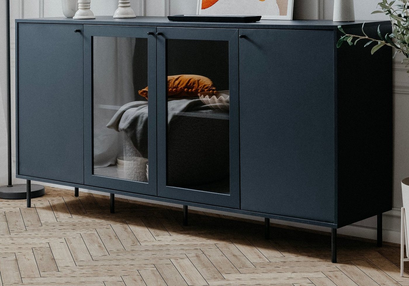 Finori Sideboard Caracas (Anrichte in dunklem blau, 4-türig, 180 x 90 cm), mit 8 Fächern von Finori