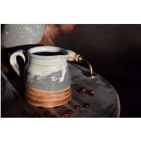Rustikales Graues Milchkännchen Handgemachter Keramik Becher, 0.3L von Firaworkshop