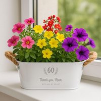 Personalisierbarer Blumenkasten Mit Kranz Und Text I Personalisierter Blumentopf Geschenk Zum Geburtstag Jubiläum Personalisierbarer Blumenkasten Mit Kranz Und Text I Personalisierter Blumentopf Geschenk Zum Geburtstag Jubiläum von FireboxGifts