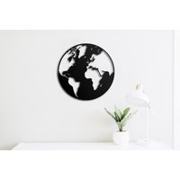 Metall Globus Wandkunst Mattschwarze Stahl Weltkarte von FirstRoom