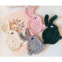 Ostergeschenk Hase Kleine Dekoration Für Osternest, Girlande Osterkranz Aus Der Ukraine Mit Liebe von FirstToyLittleBear