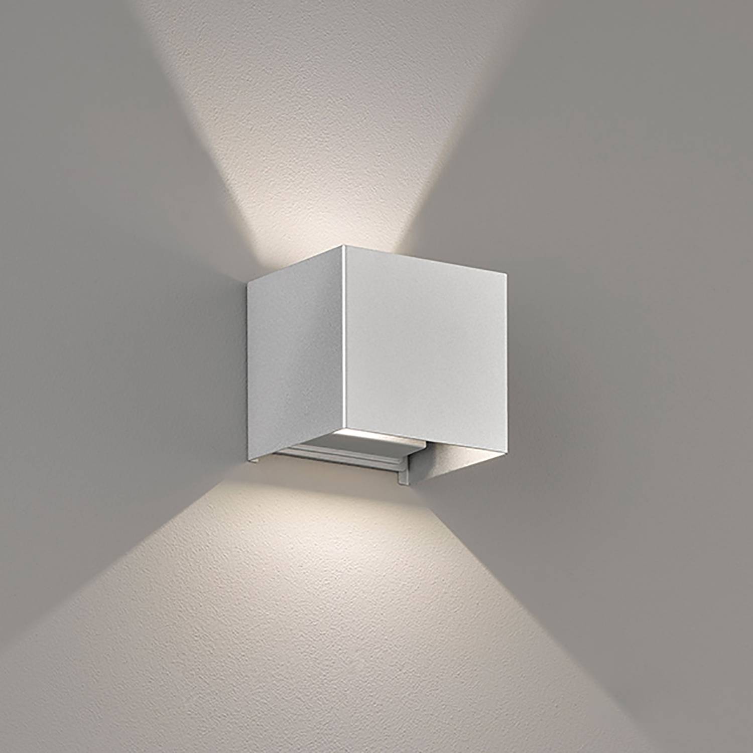 LED-Badleuchte Wall von Fischer & Honsel