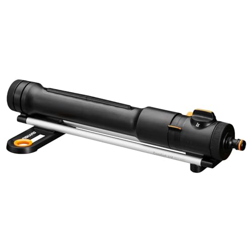 Fiskars Comfort Oszillierender Regner S–M, Inkl. herausnehmbarem Filter und Werkzeug zur Düsenreinigung, Sprinkler für 150-300 m², Schwarz/Orange, 1070834 von Fiskars