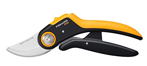 Fiskars Bypass-Gartenschere, Plus PowerLever, P721, Für frische Äste und Zweige, Antihaftbeschichtet, Edelstahl-Klingen, Länge: 21 cm, Schwarz/Orange, 1057170 von Fiskars