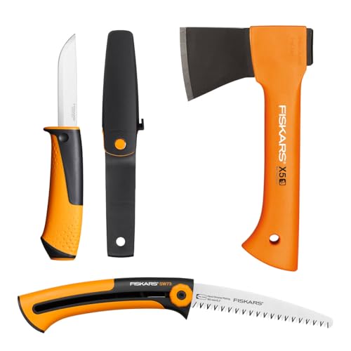 Fiskars Camping-Set, Freizeitbeil X5-XXS, 23 cm, Xtract Handsäge SW73, Für frisches Holz, Einziehbar, 35 cm, Universalmesser inkl. Holster mit integriertem Messerschärfer, 21,5 cm, 1057912 von Fiskars