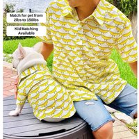 Passendes Haustier Hund Katze Besitzer Set, Glückliche Banane, Familienkartenidee Strand Vibes Tancing Button Shirts von FitFrenchie