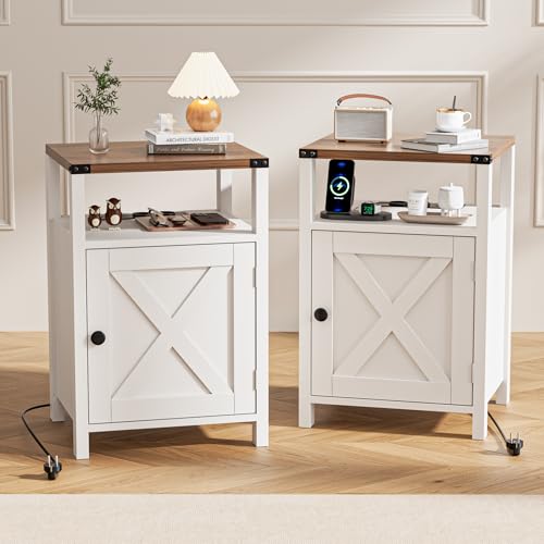 FiveWillowise Landhausstil Nachttisch 2er Set, 2 USB-Anschlüssen und 2 AC-Steckdosen, Beistelltisch mit Tür und Offenem Stauraum, für Schlafzimmer, Wohnzimmer, Flur, Lesezimmer, Weiß FiveWillowise Landhausstil Nachttisch 2er Set, 2 USB-Anschlüssen und 2 AC-Steckdosen, Beistelltisch mit Tür und Offenem Stauraum, für Schlafzimmer, Wohnzimmer, Flur, Lesezimmer, Weiß von FiveWillowise