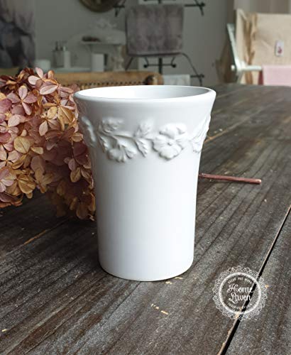 Flair Vitrine Zahnputzbecher Becher -Pansy White- Keramik weiß Bad Nostalgie Landhaus Shabby French Flair Vitrine Zahnputzbecher Becher -Pansy White- Keramik weiß Bad Nostalgie Landhaus Shabby French von Flair Vitrine