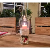 Handgefertigtes Windlicht Aus Zacapa Rum Flasche - Tolle Flaschenform Mit Glasrelief Teelicht Für Gemütliche Atmosphäre von Flaschenjunge