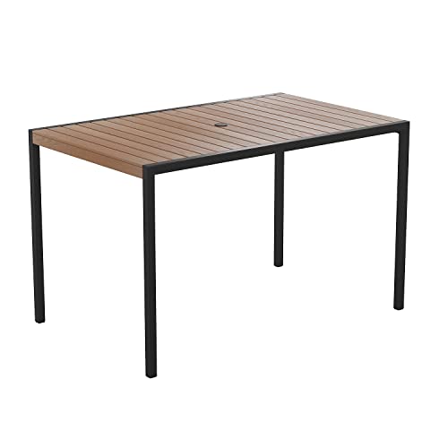 Flash Furniture Esstisch für den Außenbereich, mit synthetischen Teakholz-Lamellen, Stahlrahmen, Restauranttisch mit Schirmhalterloch, Holz, braun (Teak), 30" x 48" von Flash Furniture