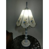 Vintage Messing Lampe Mit Glasschirm Vintage Messing Lampe Mit Glasschirm von FlashBacksInMyGarage