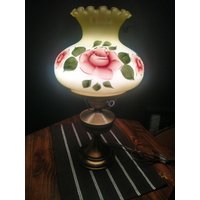 Vintage Vom Winde Vergangene Parlour Lampe von FlashBacksInMyGarage