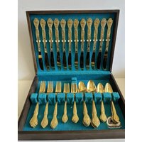 Vintage Rogers Vergoldetes Rose Design Besteck Set Korea Rostfrei in Box von Flatware