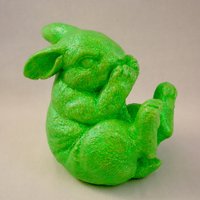 Grüner Kichernder Hase Osterdekoration von FlightsofFancyDesign
