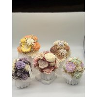 Handgemachter Blumenstrauß Aus Kerzen /Topf Keramiktopf Rund/Bio-Rapswachs von FlomaCandle