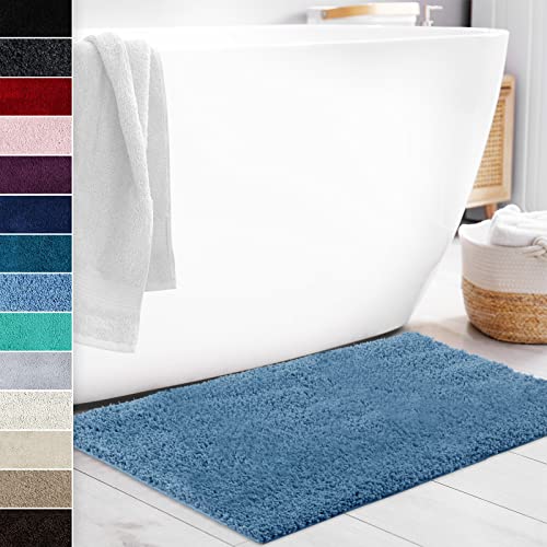 Floordirekt Badematte Sky Soft | Eckig & Rund | Badezimmerteppich | Extra flauschig | rutschfest & Schnell trocknend | Viele Farben & Größen (50 x 60 cm, Hellblau) von Floordirekt