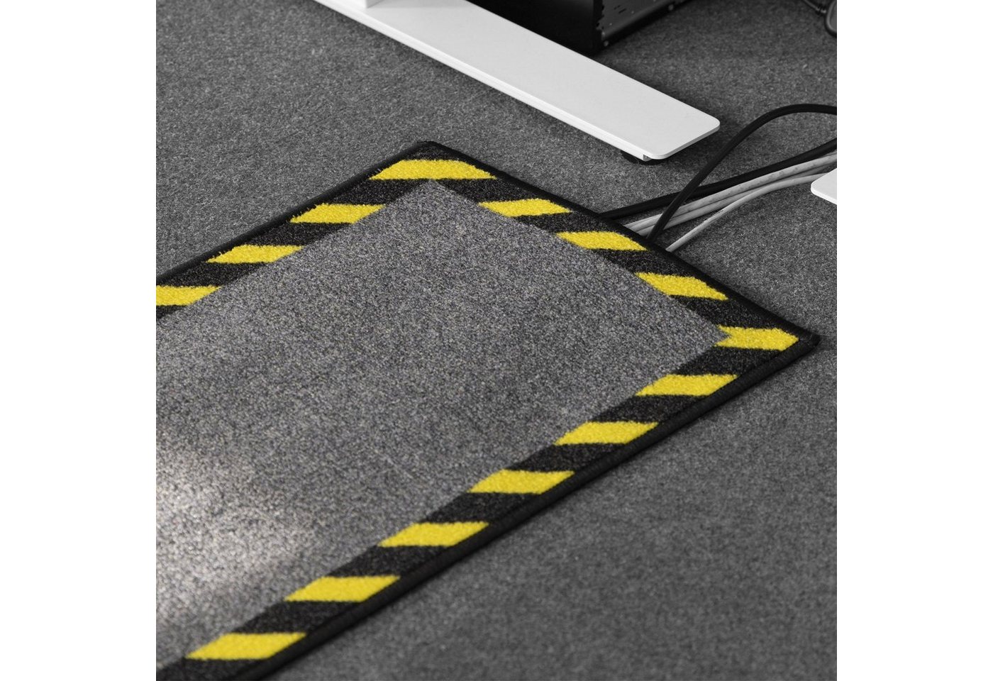 Floordirekt Bodenschutzmatte Kabelmatte mit Warnumrandung, 2 Größen, Matte, waschbar von Floordirekt