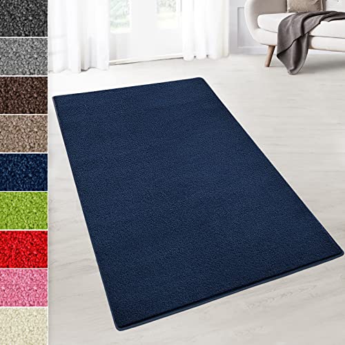 Floordirekt Velours-Teppich auf Maß - Flauschiger Teppichläufer für Küche, Flur, Wohnzimmer - Teppich Meterware Dynasty (Blau, 66 x 300 cm) von Floordirekt